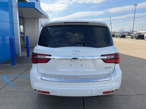Used 2023 INFINITI QX80 Luxe w/ Cargo Package image 4