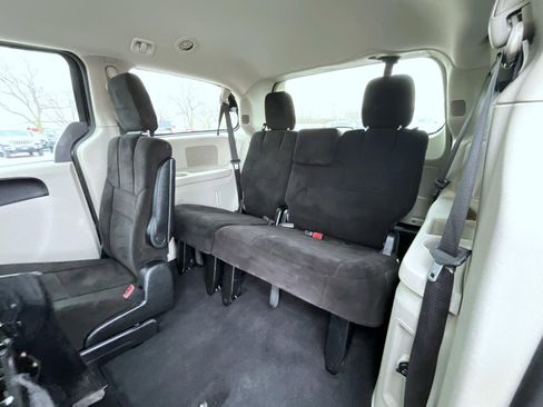 Used 2014 Dodge Grand Caravan SE w/ Quick Order Package 29E SE image 21