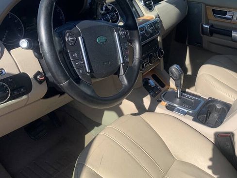 Used 2012 Land Rover LR4 HSE AWD/4WD image 17
