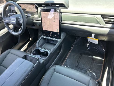 New 2026 GMC Terrain AT4 w/ Convenience Package III AWD/4WD image 29