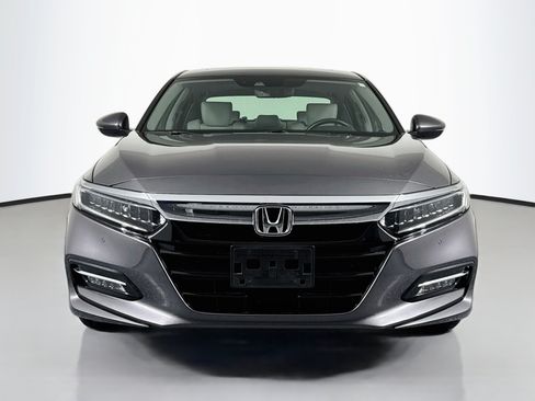 Certified 2019 Honda Accord Touring image 2