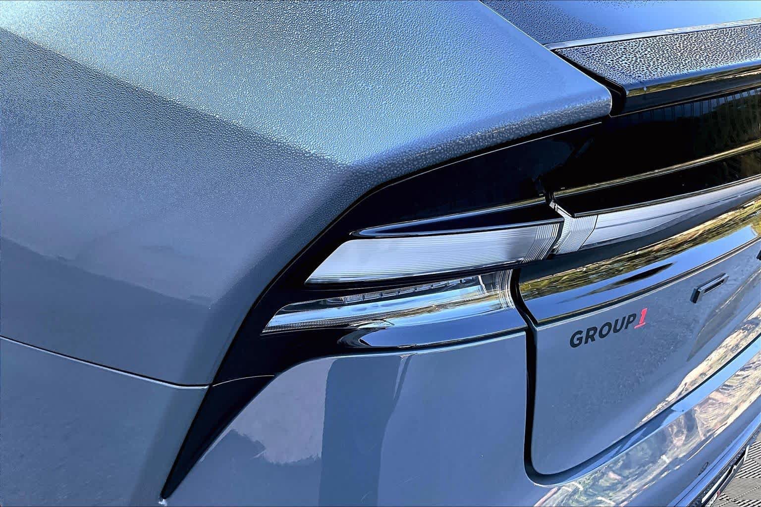 Used 2026 Toyota Prius Plug-In Hybrid FWD image 29