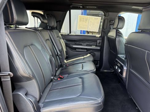 Used 2022 Ford Expedition Max Platinum AWD/4WD image 26