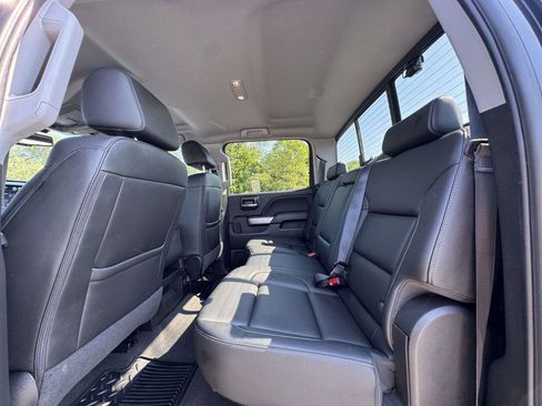 Used 2018 Chevrolet Silverado 1500 LT w/ Texas Edition AWD/4WD image 14