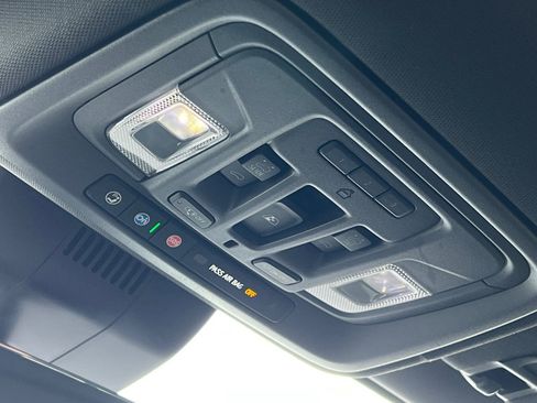 Used 2024 Chevrolet Silverado 3500 High Country w/ High Country Premium Package image 22