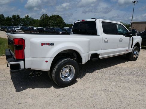 New 2026 Ford F350 Platinum AWD/4WD image 5