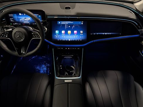 New 2027 Mercedes-Benz E 350 Sedan image 12