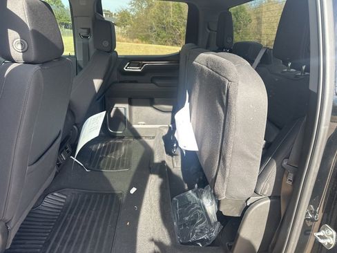 Used 2025 GMC Sierra 1500 Elevation image 6