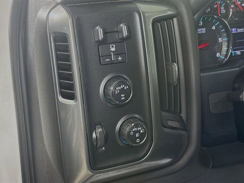 Used 2018 Chevrolet Silverado 1500 LT w/ All Star Edition image 11