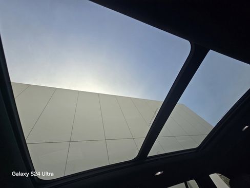 Used 2025 Buick Enclave Avenir w/ Trailering Package, 5000 lbs. image 31