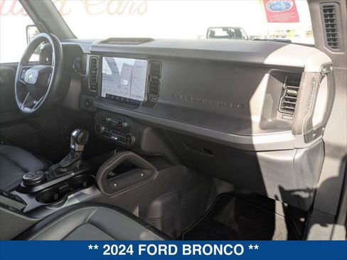 Certified 2024 Ford Bronco Everglades image 21