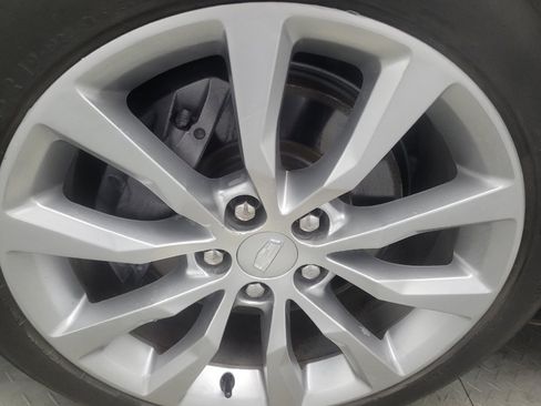 Used 2016 Cadillac XTS Luxury w/ Driver Awareness Package FWD image 31