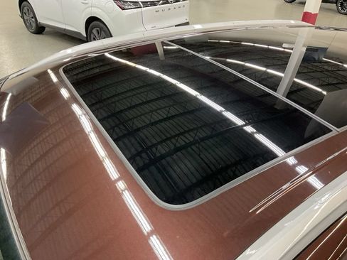 Used 2021 Nissan Murano Platinum w/ Cargo Package AWD/4WD image 10