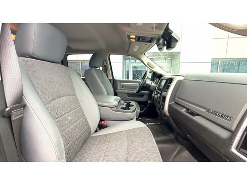 Used 2017 RAM 1500 Big Horn AWD/4WD image 10