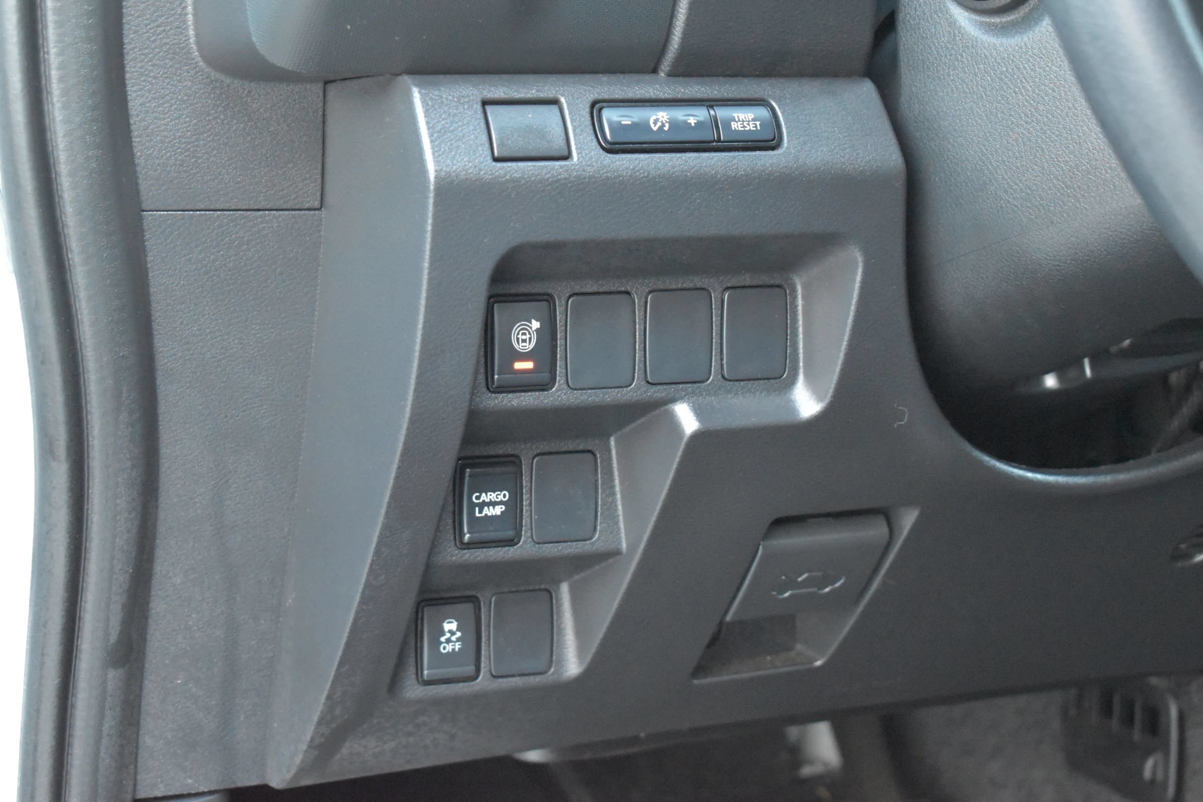 Used 2024 Nissan Frontier S w/ Technology Package RWD image 16