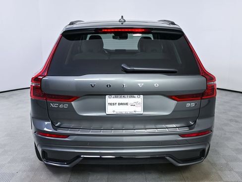 Certified 2026 Volvo XC60 B5 Ultra w/ Protection Package Premier image 32