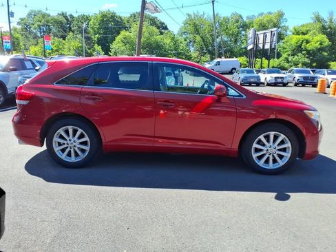 Used 2011 Toyota Venza AWD image 20