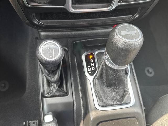 Used 2022 Jeep Wrangler Sport AWD/4WD image 19