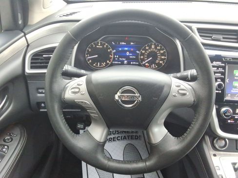 Used 2017 Nissan Murano Platinum image 11