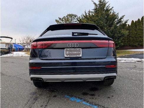 Used 2024 Audi Q8 Prestige AWD/4WD image 6