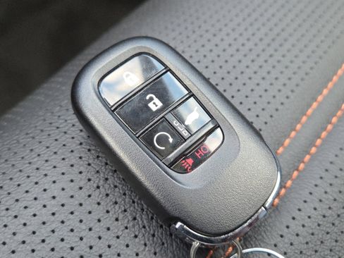 Used 2025 Honda CR-V Sport-L image 38