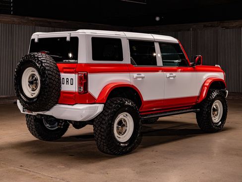 Used 2024 Ford Bronco Heritage Edition image 10