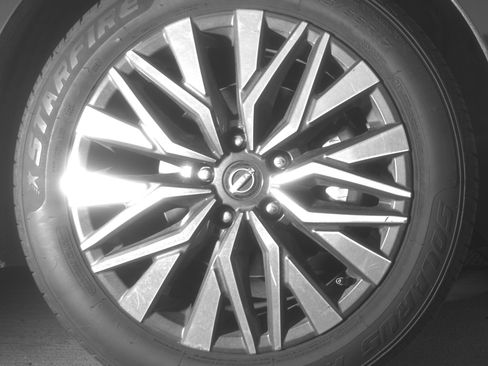 Used 2025 Nissan Altima 2.5 SV image 13