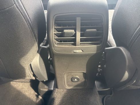 Used 2025 Ford Escape Active image 26