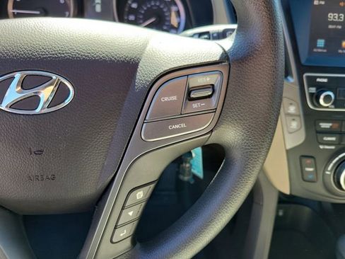 Used 2017 Hyundai Santa Fe Sport image 18