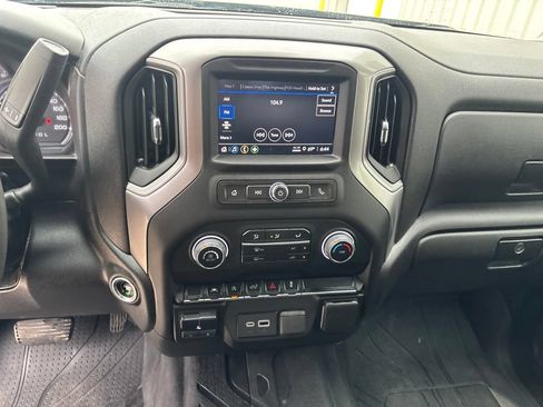 Used 2024 Chevrolet Silverado 1500 Custom w/ Rally Edition AWD/4WD image 19