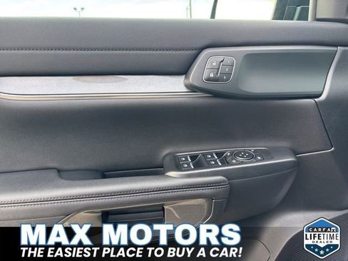 New 2025 Ford Ranger Lariat w/ FX4 Off-Road Package image 17