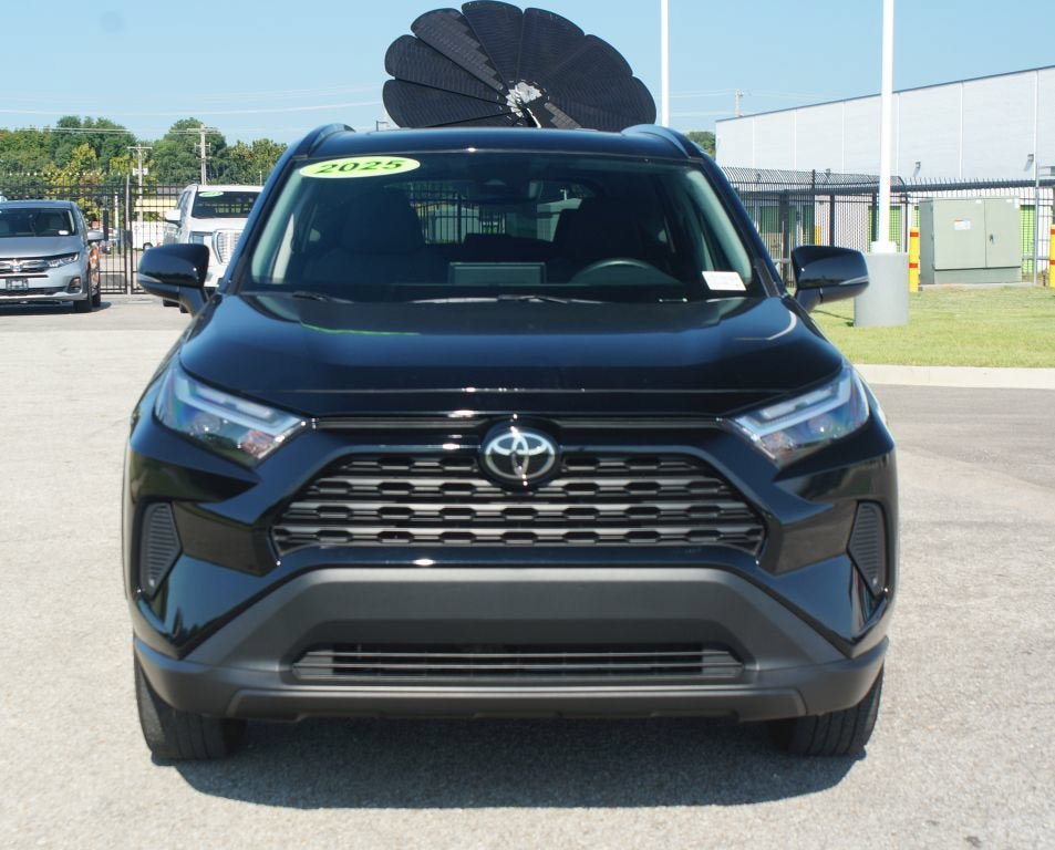 Used 2025 Toyota RAV4 XLE w/ Convenience Package AWD/4WD image 24