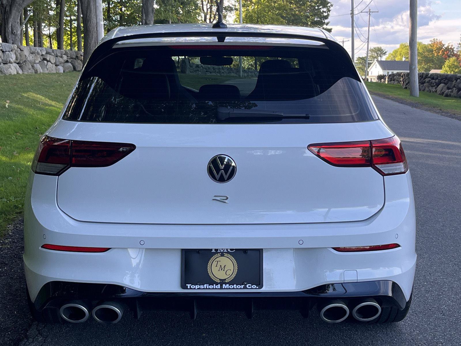 Used 2024 Volkswagen Golf R AWD/4WD image 5