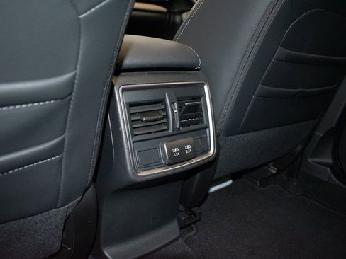 Used 2023 Subaru Forester Limited AWD/4WD image 25