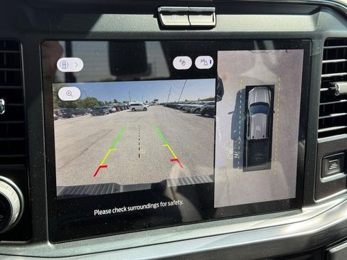 New 2026 Ford F350 Lariat w/ Black Appearance Package image 16