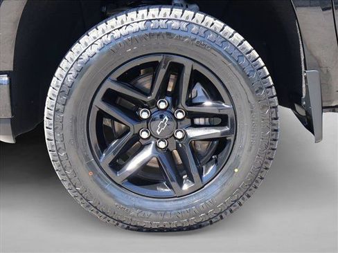 Used 2022 Chevrolet Silverado 1500 LT Trail Boss w/ LT Trail Boss Premium Package AWD/4WD image 29