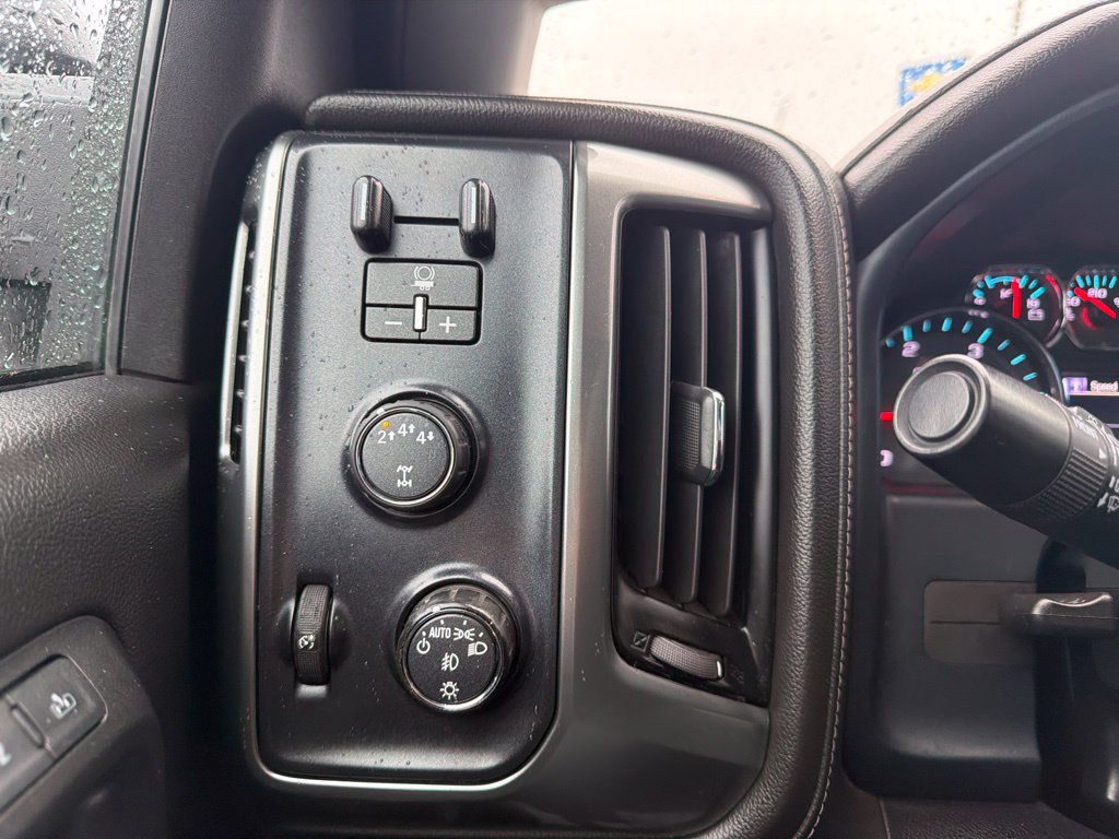 Used 2019 Chevrolet Silverado 3500 LTZ w/ Duramax Plus Package AWD/4WD image 17