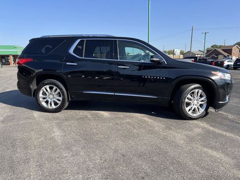 Used 2019 Chevrolet Traverse High Country image 3