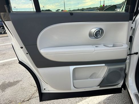 New 2026 Hyundai Ioniq 9 Limited image 22