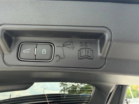 Certified 2026 Ford Explorer ST-Line RWD image 11