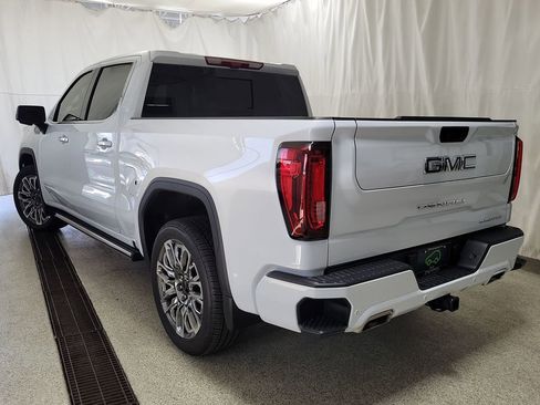 Certified 2026 GMC Sierra 1500 Denali Ultimate AWD/4WD image 7