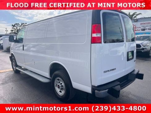 Used 2024 GMC Savana 2500 w/ Driver Convenience Package image 7
