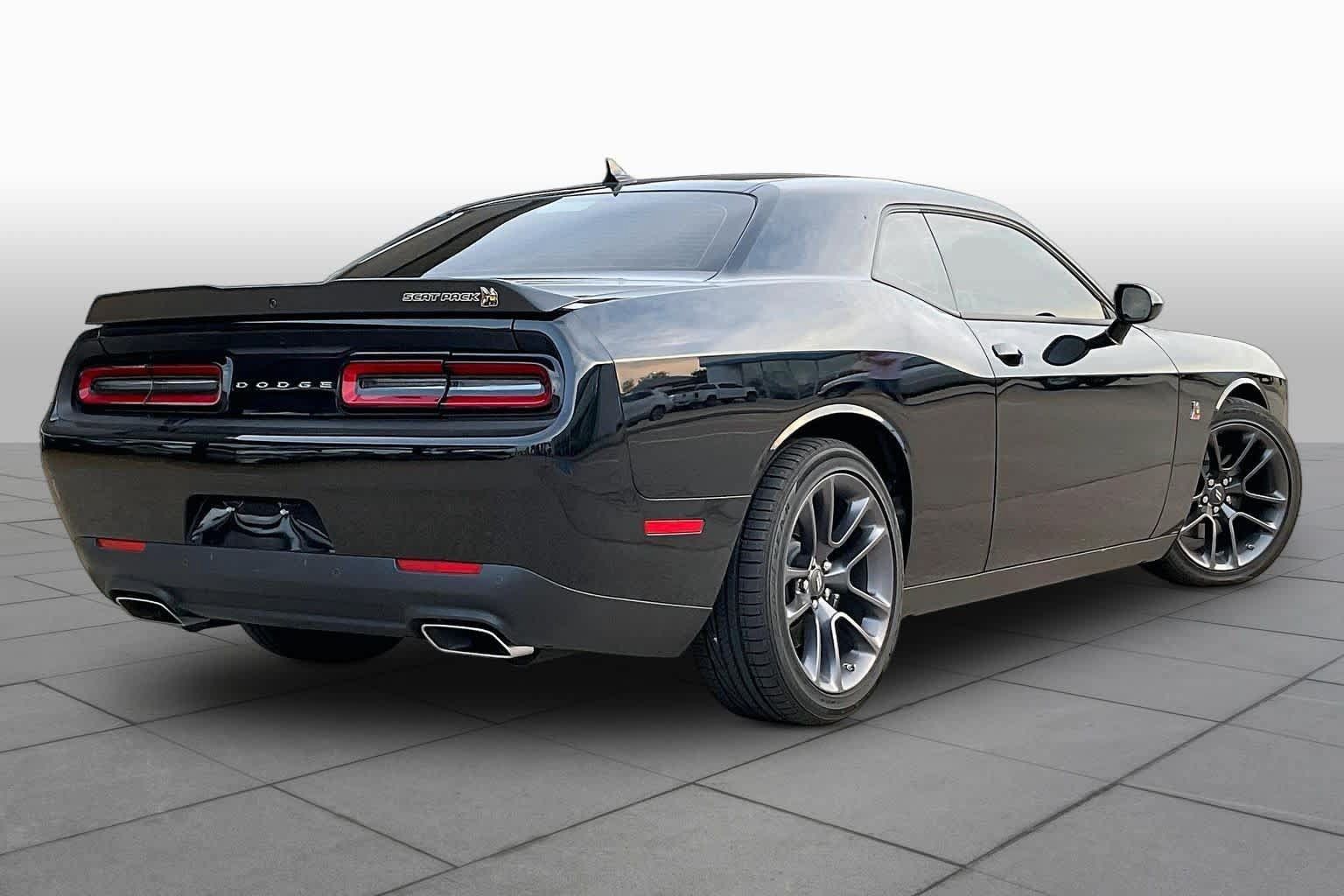 Used 2023 Dodge Challenger R/T Scat Pack RWD image 14