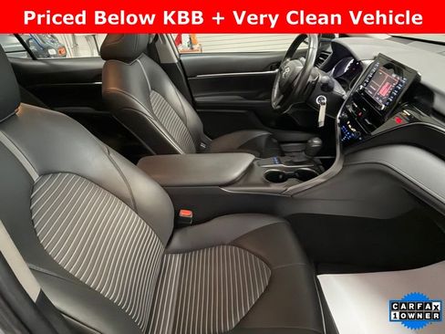 Used 2024 Toyota Camry SE image 22
