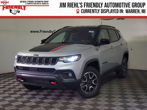 New 2026 Jeep Compass Trailhawk AWD/4WD image 1