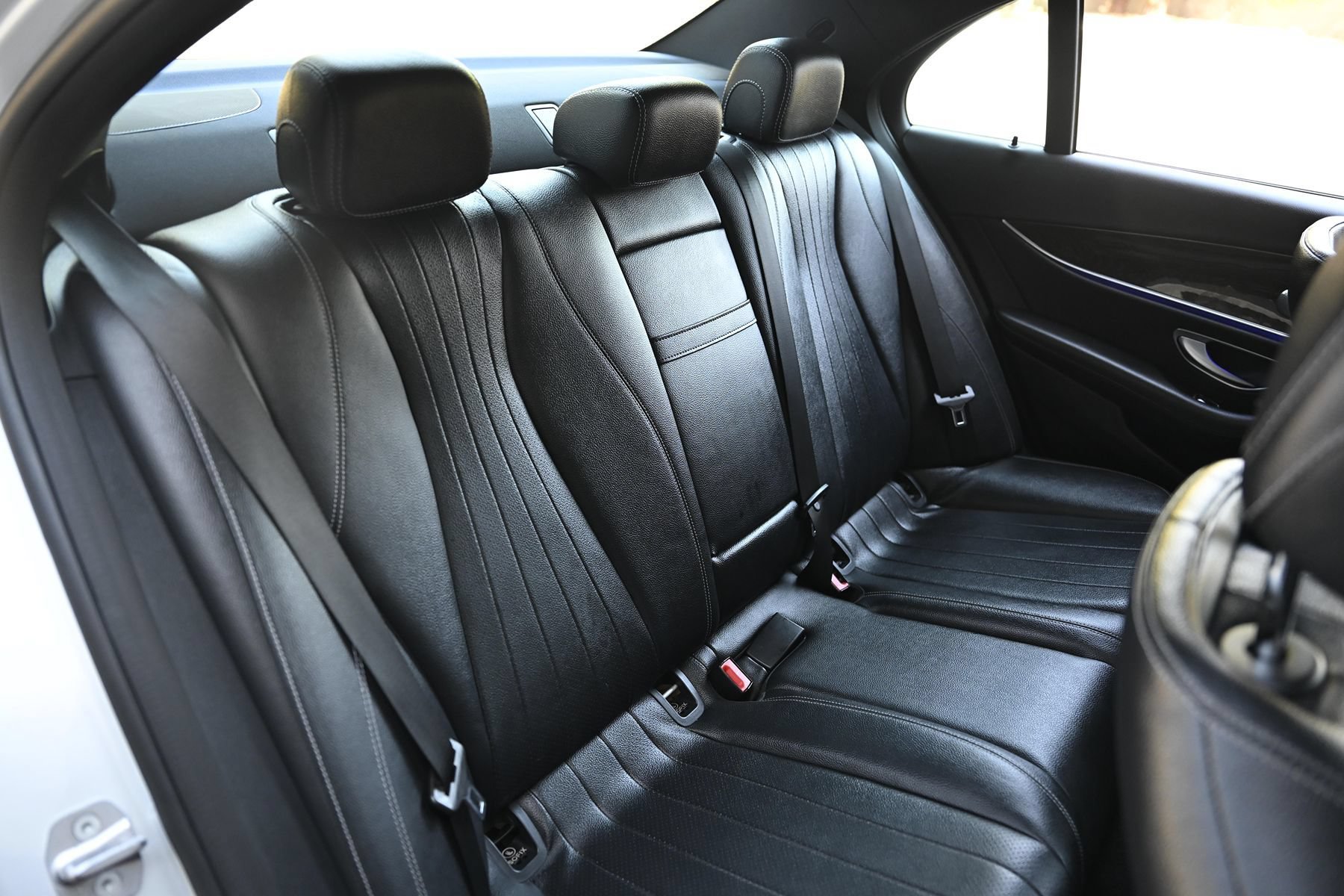 Used 2017 Mercedes-Benz E 300 image 21