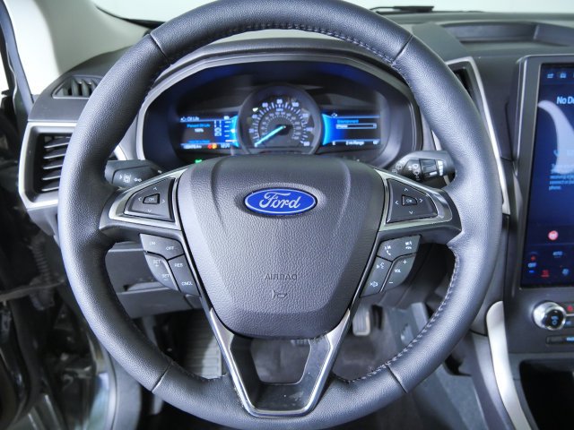 Certified 2024 Ford Edge SEL w/ Convenience Package AWD/4WD image 29