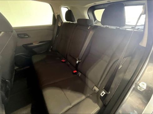Used 2023 Nissan Rogue S AWD/4WD image 28