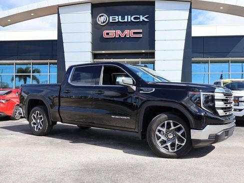 New 2026 GMC Sierra 1500 SLE image 1