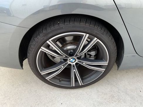 Used 2023 BMW 330i Sedan w/ Premium Package RWD image 16